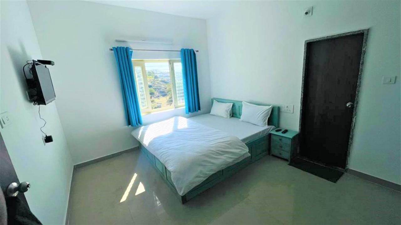 Shikhar Bunglow - A Stunning Valley View Bungalow In Mount Abu Bed and Breakfast Esterno foto