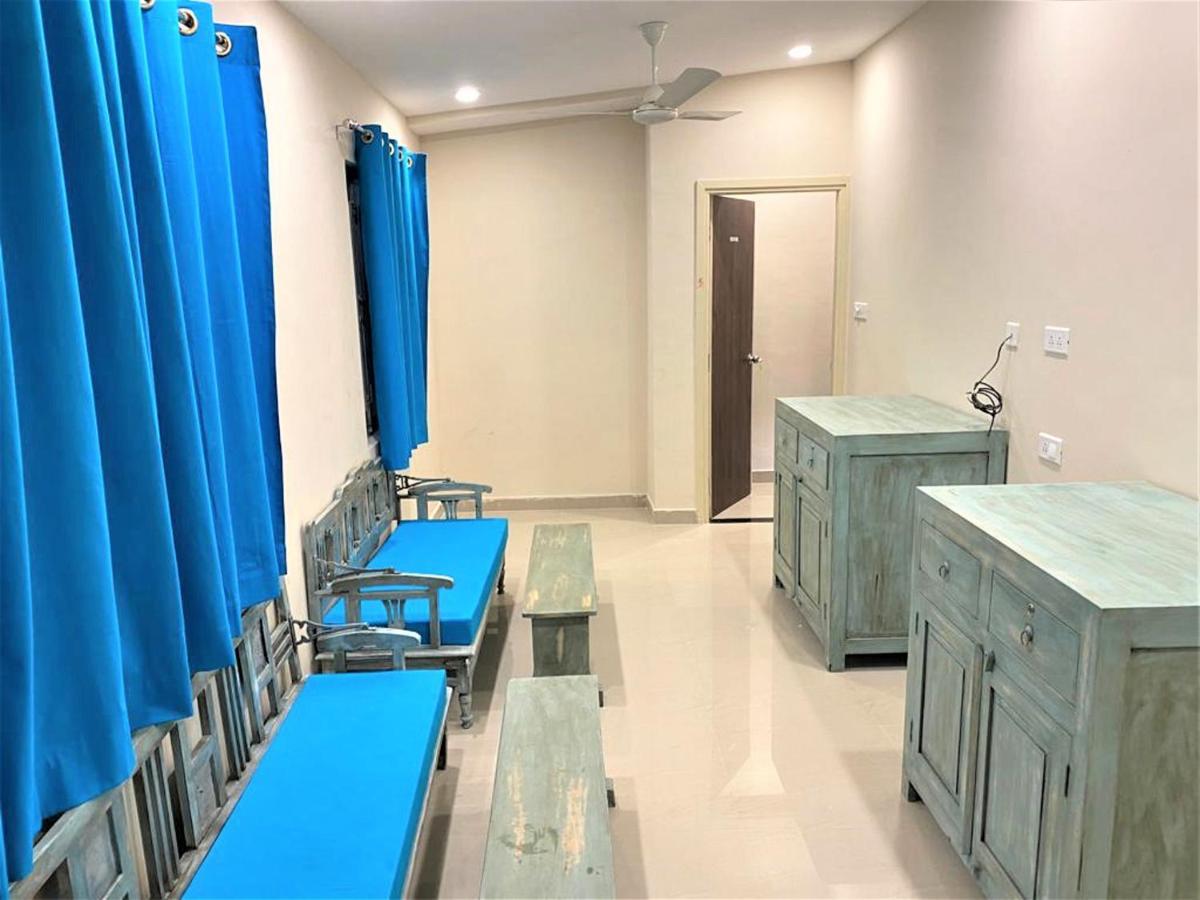 Shikhar Bunglow - A Stunning Valley View Bungalow In Mount Abu Bed and Breakfast Esterno foto