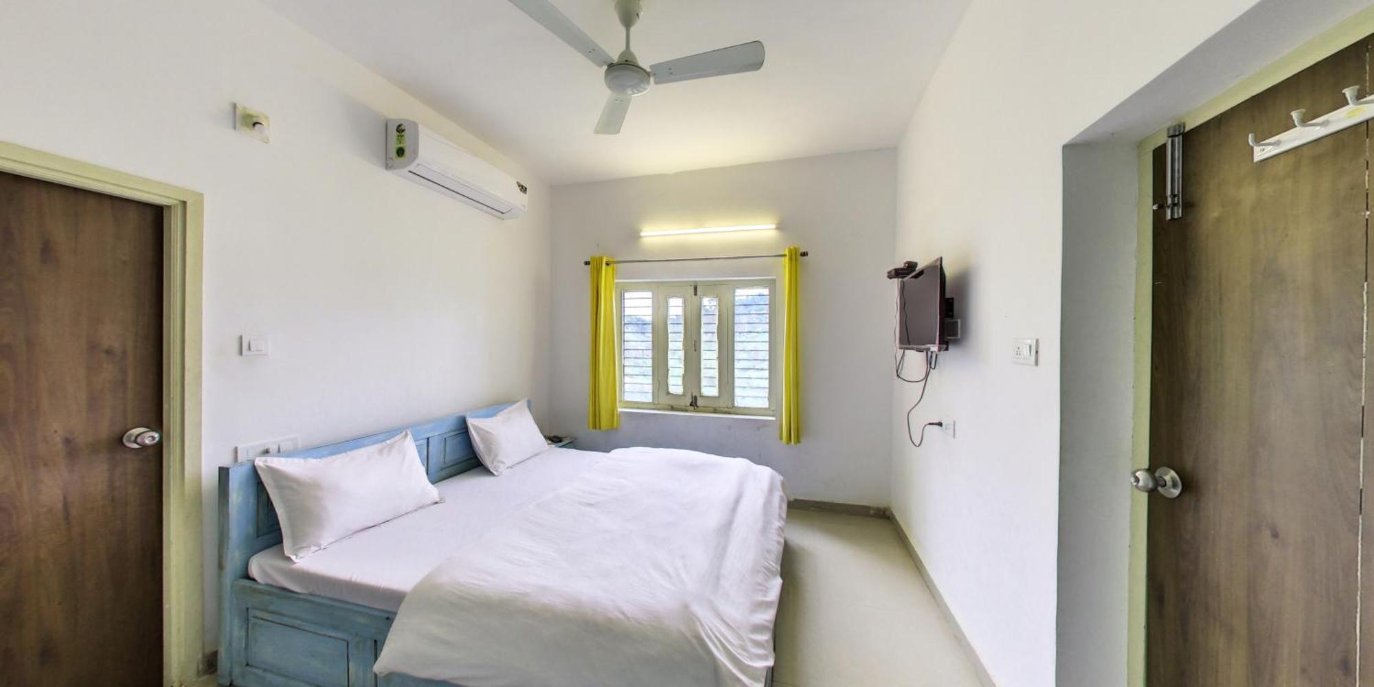 Shikhar Bunglow - A Stunning Valley View Bungalow In Mount Abu Bed and Breakfast Esterno foto
